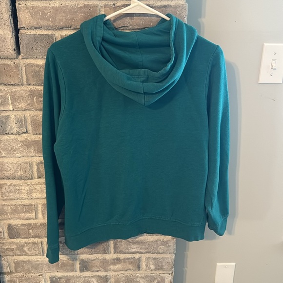 Women’s teal HD L Hoodie missing hoodie string well loved lots of life left! - Picture 2 of 2